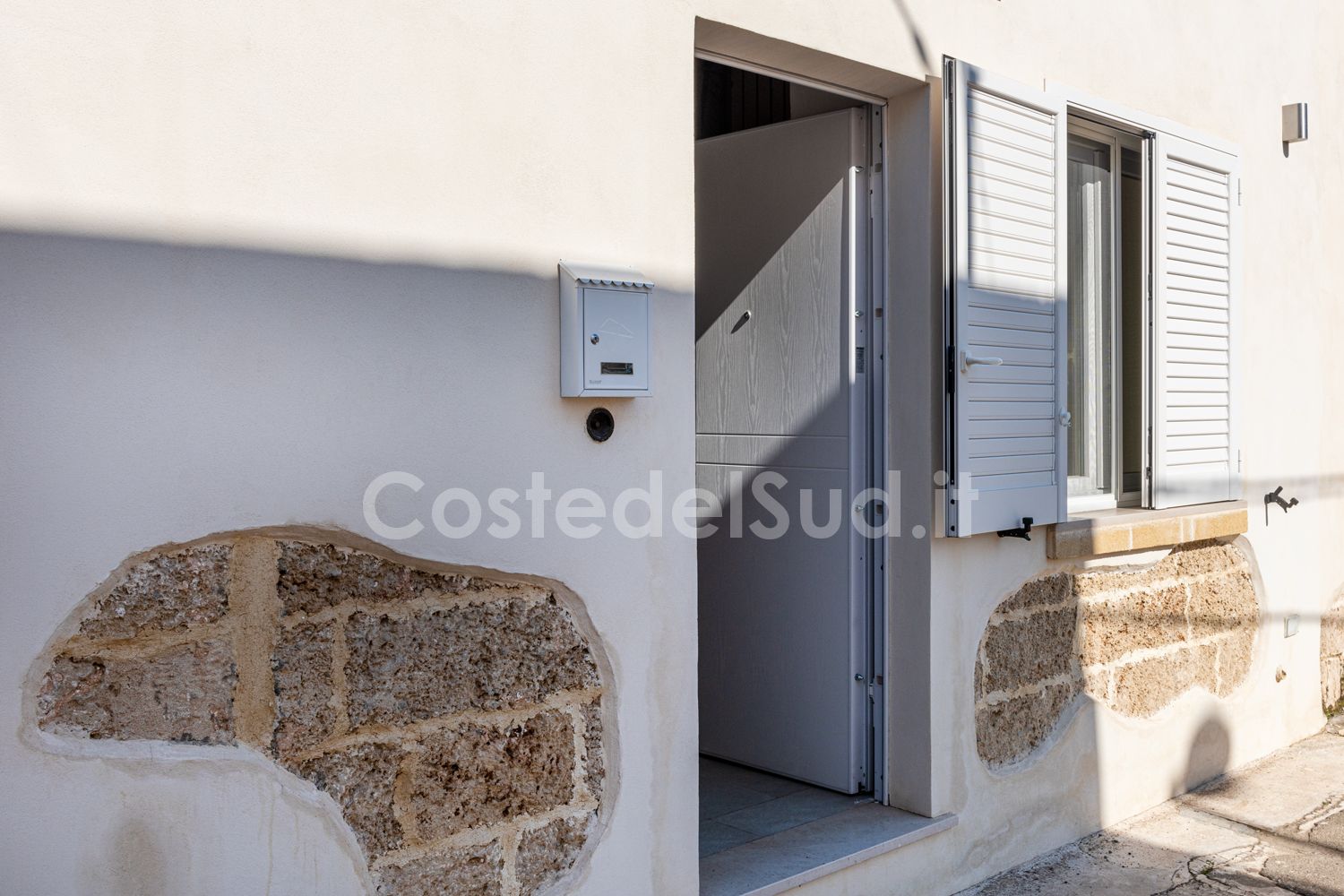 Fronte villa
