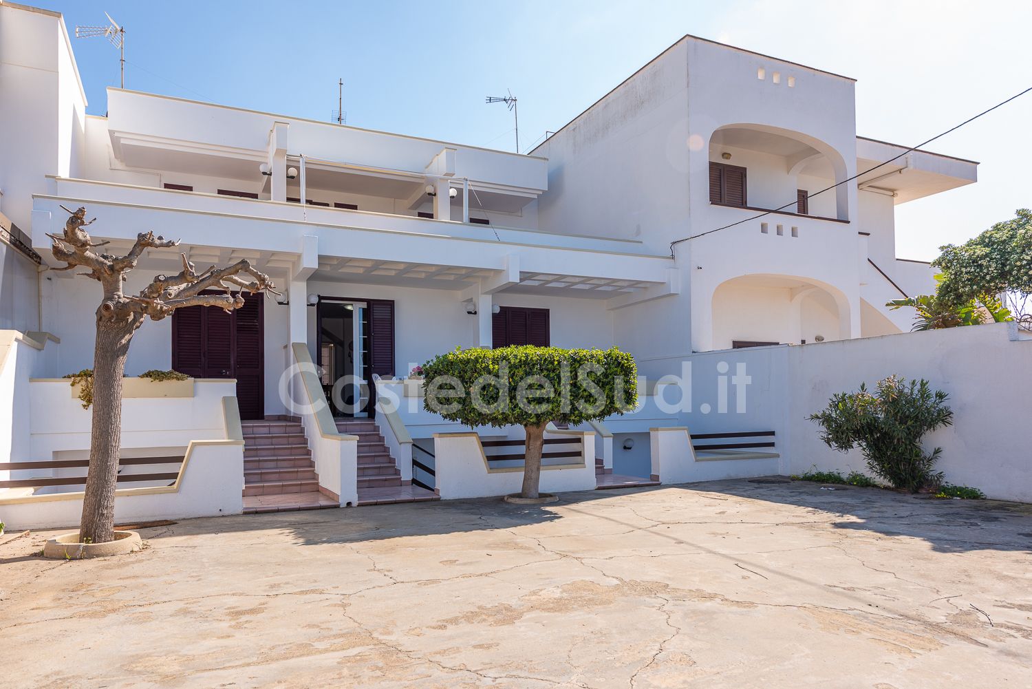 Fronte villa