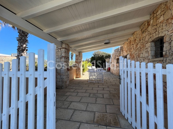 Trullo Fronte Mare con Vista Mozzafiato Posto Rosso