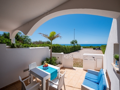 Nuovo Villino Fronte Mare Relax con 2 camere e 2 bagni Torre San Giovanni - Foto 2