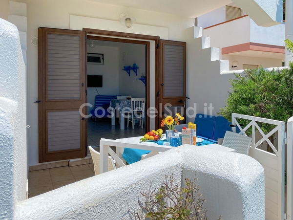 Villino Fronte Mare con Spiaggia Vicina Torre San Giovanni