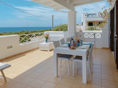 Villetta Fronte Mare Vista Mozzafiato Torre San Giovanni - Foto 9