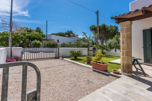 Graziosa villetta indipendente a pochi metri dai lidi sabbiosi  Pescoluse - Foto 4