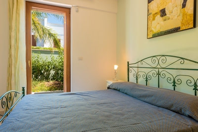 Villetta indipendente a pochi passi dalla spiaggia e dal centro. Torre Pali - Foto 22