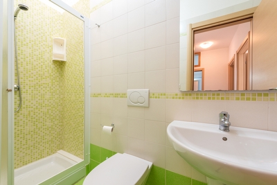 Villetta nuovissima con mare di sabbia e passeggio vicini. Torre Pali - Foto 11