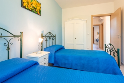 Villetta nuovissima con mare di sabbia e passeggio vicini. Torre Pali - Foto 17