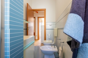 Casa con sabbia e passeggio pochi metri. Lido Marini - Foto 19