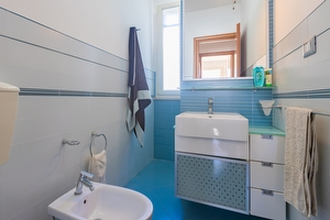 Casa con sabbia e passeggio pochi metri. Lido Marini - Foto 20