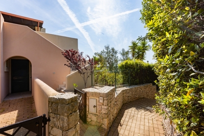 Villa vista mare immersa nel verde e relax assicurato. Santa Cesarea Terme - Foto 8