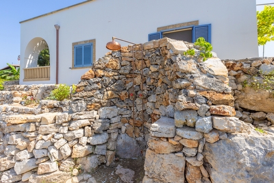 Villetta vista mare in puro stile mediterraneo. Torre Vado - Foto 8