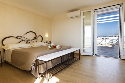 Appartamento piano primo con annessa suite mare a piedi. Torre San Giovanni - Foto 26