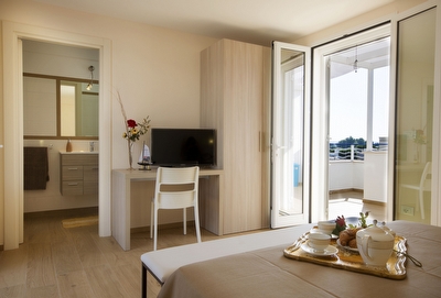 Appartamento piano primo con annessa suite mare a piedi. Torre San Giovanni - Foto 27