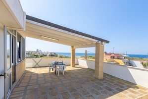 Attico vista mare con spiaggetta vicina. Torre San Giovanni - Foto 3