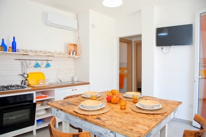 Nuovo appartamento ampi spazi esterni ben arredato con mare a piedi. Torre San Giovanni - Foto 12