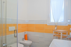 Nuovo appartamento ampi spazi esterni ben arredato con mare a piedi. Torre San Giovanni - Foto 20