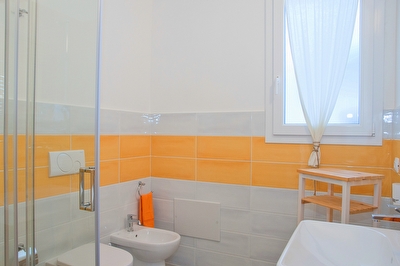 Nuovo appartamento ampi spazi esterni ben arredato con mare a piedi. Torre San Giovanni - Foto 20