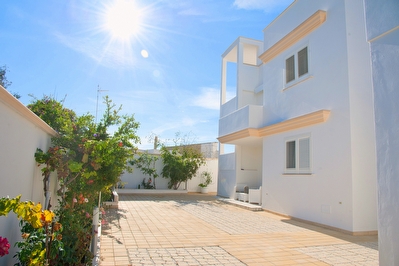 Appartamento nuovo ben arredato con mare nelle vicinanze. Torre San Giovanni - Foto 4