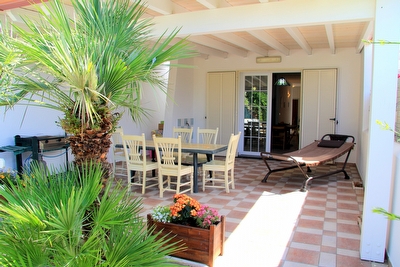 Villetta sulla spiaggia indipendente con giardino Torre San Giovanni - Foto 7