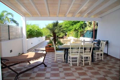 Villetta sulla spiaggia indipendente con giardino Torre San Giovanni - Foto 9