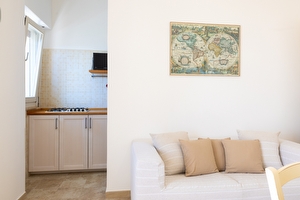 Appartamento in centro con posto auto e ampi spazi esterni. Torre San Giovanni - Foto 9