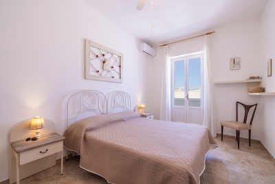 Appartamento in centro con posto auto e ampi spazi esterni. Torre San Giovanni - Foto 17