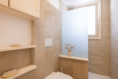 Appartamento in centro con posto auto e ampi spazi esterni. Torre San Giovanni - Foto 21