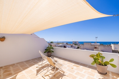 Appartamento in centro con posto auto e ampi spazi esterni. Torre San Giovanni - Foto 23