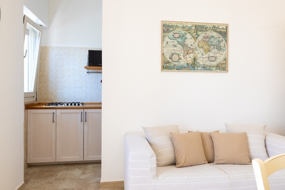 Appartamento in centro con posto auto e ampi spazi esterni. Torre San Giovanni - Foto 9