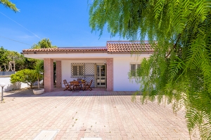 Villetta indipendente ampi spazi esterni e spiaggia sabbiosa a piedi. Torre San Giovanni - Foto 5