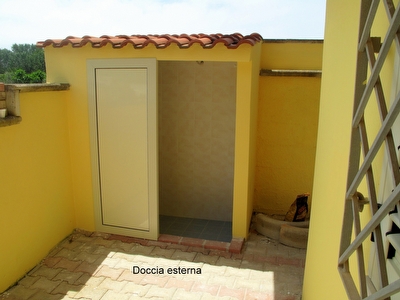 Villetta indipendente ampi spazi esterni e spiaggia sabbiosa a piedi. Torre San Giovanni - Foto 27