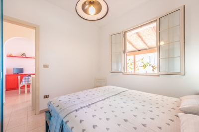 Villetta con ampi spazi esterni e spiagge sabbiose vicinissime. Pescoluse - Foto 18