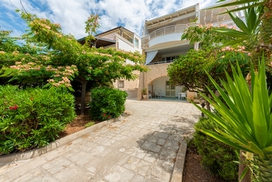 Villino immerso nel verde a pochi metri dal mare. Torre San Giovanni - Foto 4