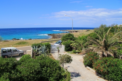 Villino fronte mare con terrazzo belvedere. Torre San Giovanni - Foto principale