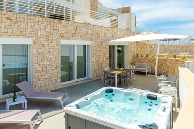 Appartamento con ampi spazi esterni e vasca idromassaggio (Jacuzzi). Santa Maria di Leuca - Foto principale