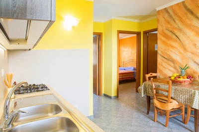 Attico vista mare sei posti letto  terrazzo con portico. Torre Pali - Foto 11