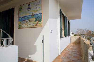Attico vista mare sei posti letto  terrazzo con portico. Torre Pali - Foto 3