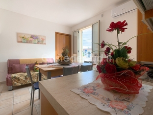 Appartamento spiaggia vicina su due livelli con camere nel seminterrato. Torre San Giovanni - Foto 11