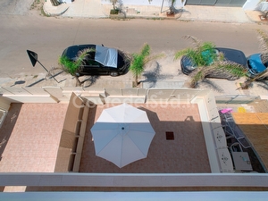 Appartamento spiaggia vicina su due livelli con camere nel seminterrato. Torre San Giovanni - Foto 4