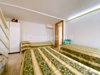 Appartamento spiaggia vicina su due livelli con camere nel seminterrato. Torre San Giovanni - Foto 15