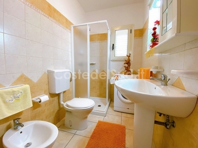 Appartamento spiaggia vicina su due livelli con camere nel seminterrato. Torre San Giovanni - Foto 22