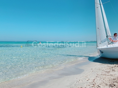 Appartamento spiaggia vicina su due livelli con camere nel seminterrato. Torre San Giovanni - Foto 26
