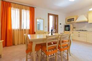 Villetta con spiagge di sabbia centro e passeggio vicini. Torre Pali - Foto 6