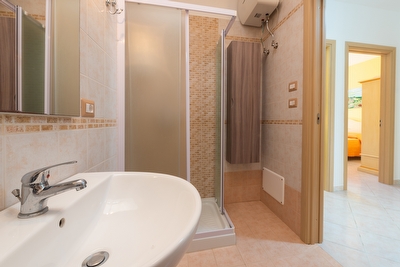 Villetta con spiagge di sabbia centro e passeggio vicini. Torre Pali - Foto 23