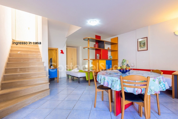 Monolocale piano ribassato con mare vicinissimo. Torre San Giovanni