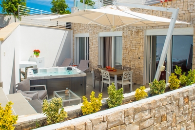 Appartamento con spazi esterni attrezzatti e vasca idromassaggio (Jacuzzi). Santa Maria di Leuca - Foto principale