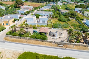 Trullo sul mare con ampio giardino indipendente Posto Rosso - Foto 3