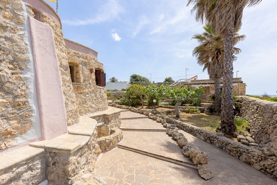 Trullo sul mare con ampio giardino indipendente Posto Rosso - Foto 10