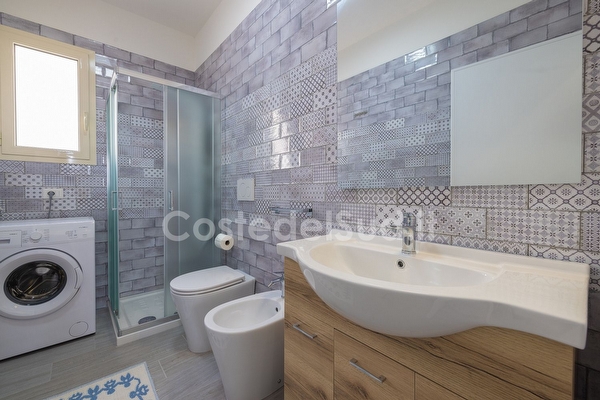 Appartamento cinque posti centro e mare di sabbia a piedi. gallery