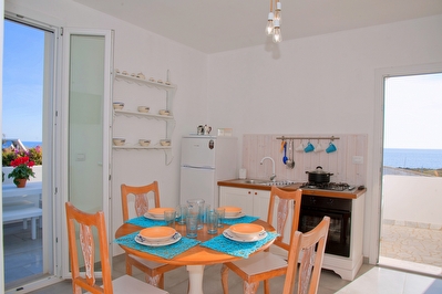 Appartamento piano primo nuovo ben arredato mare a piedi. Torre San Giovanni - Foto principale