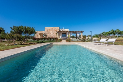 Villa indipendente con piscina esclusiva immersa nella natura Salve - Foto principale